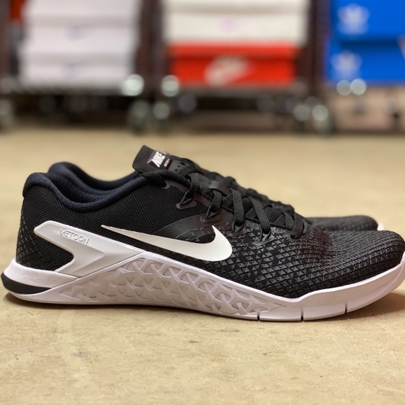 nike crossfit shoes metcon 4